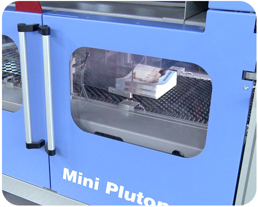 Focus Tipolito Moderna: MiniPluton saddle stitched lines | Solema srl