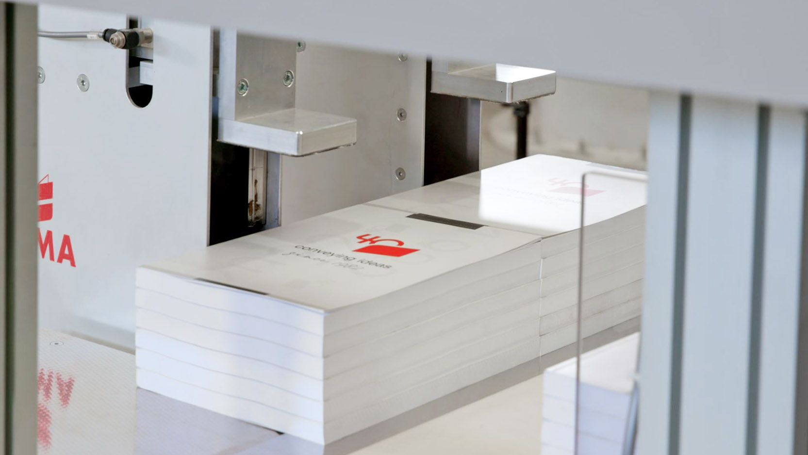 Robotic palletizing automation